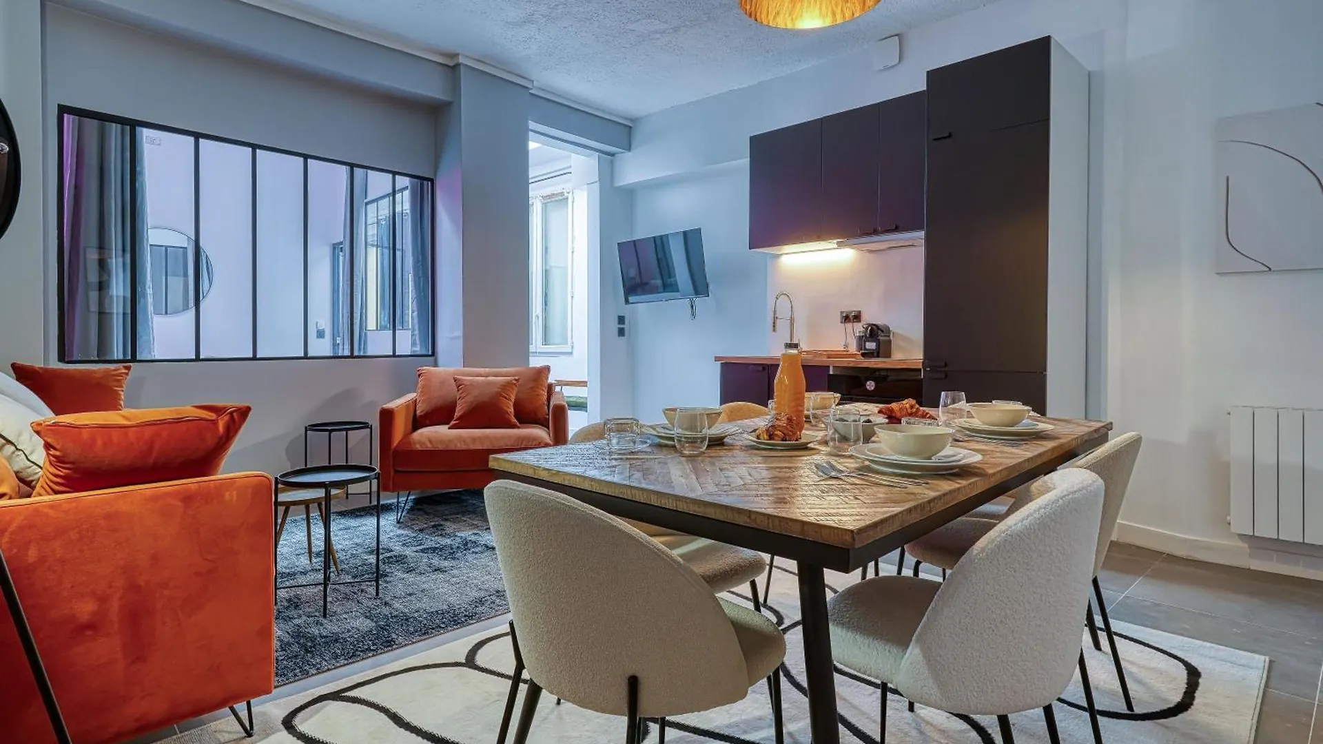 דירה Elegant Loft Avec 2 Chambres Au Coeur De פריז צרפת